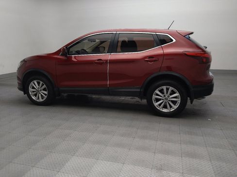 Used 2019 Nissan Rogue Sport S w/ Appearance Package image 3