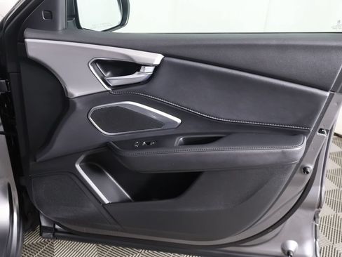 Used 2024 Acura RDX SH-AWD image 21