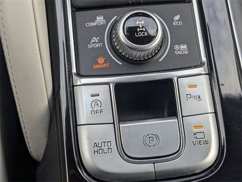 Used 2021 Kia Telluride SX w/ SX Prestige Package image 25