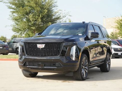 Used 2026 Cadillac Escalade Sport RWD image 3