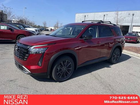 New 2026 Nissan Pathfinder SL w/ SL Premium Package AWD/4WD image 5