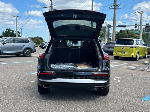 Used 2025 Audi Q5 Premium Plus w/ Premium Plus AWD/4WD image 54