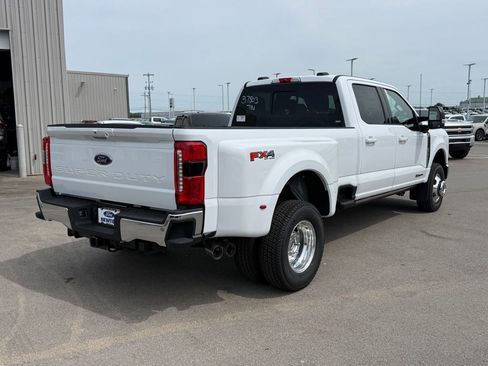 New 2026 Ford F350 4x4 Crew Cab DRW Super Duty image 36