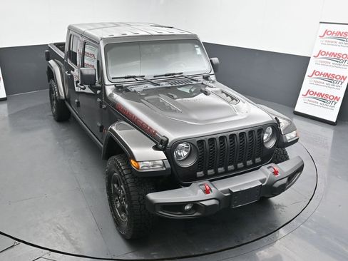 Used 2023 Jeep Gladiator Rubicon w/ Cold Weather Group image 27