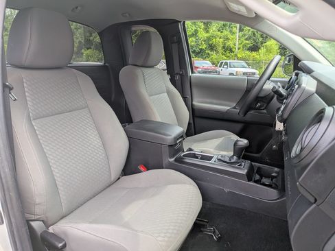 Used 2023 Toyota Tacoma SR RWD image 25