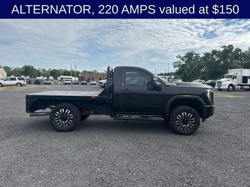 Used 2024 GMC Sierra 3500 Pro AWD/4WD image 6