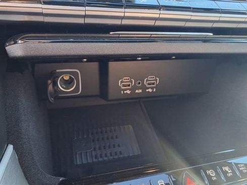 New 2026 Jeep Grand Wagoneer 4WD image 7