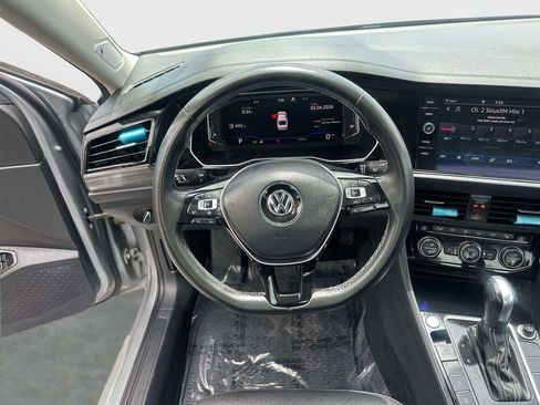 Used 2021 Volkswagen Jetta SEL FWD image 23