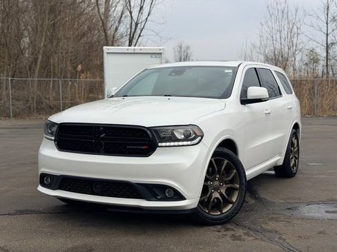 Used 2017 Dodge Durango R/T w/ Technology Group image 2