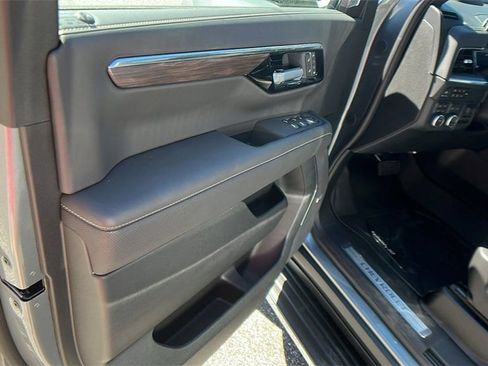 New 2026 Chevrolet Tahoe Premier w/ Sun And Tow Package image 11