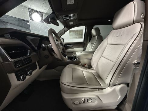 New 2026 GMC Yukon XL Denali w/ Sun & Power Step Package image 13