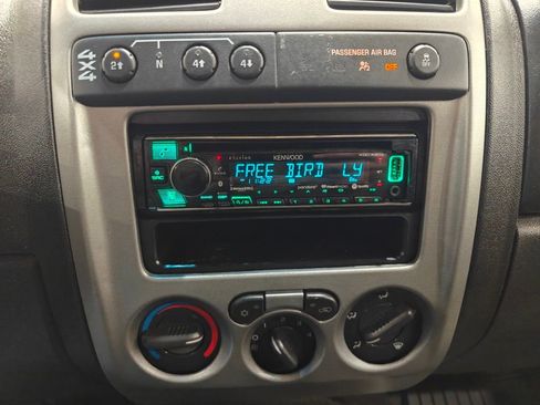 Used 2012 Chevrolet Colorado LT AWD/4WD image 39