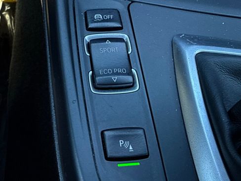 Used 2018 BMW M240i Convertible image 26