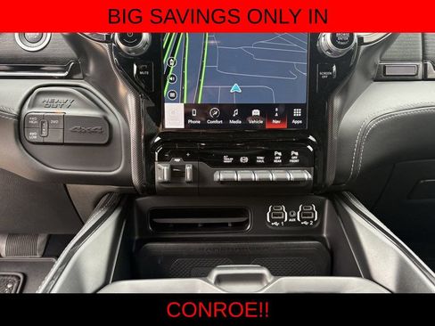 Used 2024 RAM 3500 Limited AWD/4WD image 21