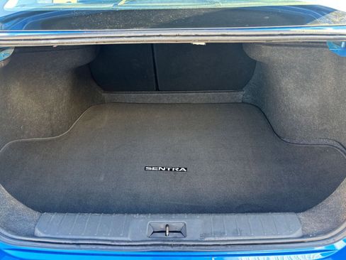 Used 2025 Nissan Sentra SV image 29