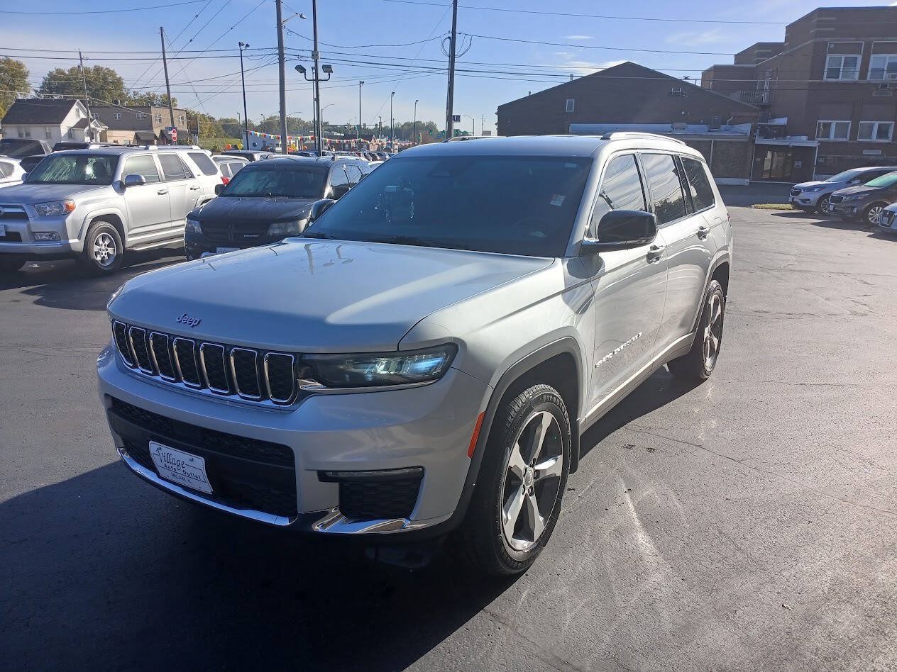 Used 2021 Jeep Grand Cherokee L Limited w/ MOPAR Finishing Package AWD/4WD image 8