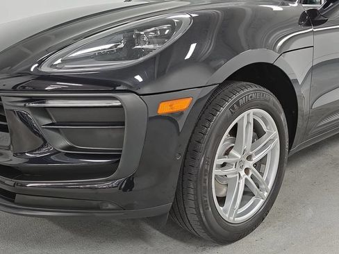 Certified 2023 Porsche Macan AWD/4WD image 11