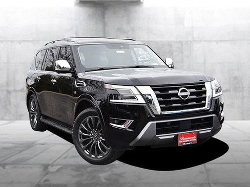 Used 2021 Nissan Armada Platinum image 2