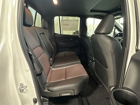 New 2026 Honda Ridgeline Black Edition image 23