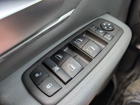 Used 2022 RAM 1500 Big Horn image 36