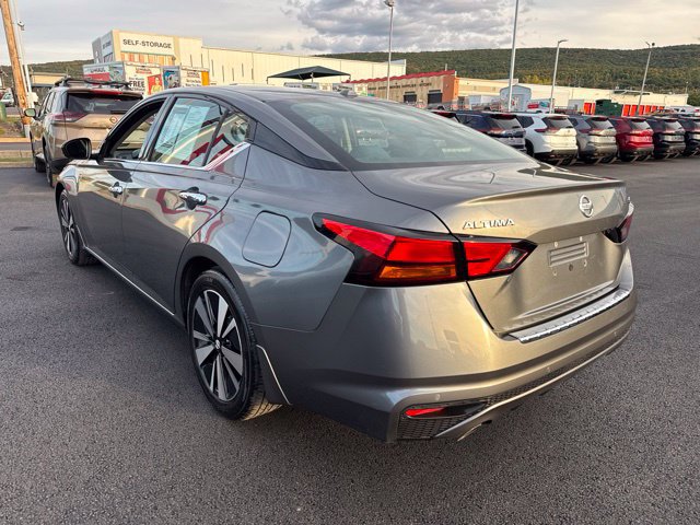 Used 2020 Nissan Altima 2.5 SV FWD image 7