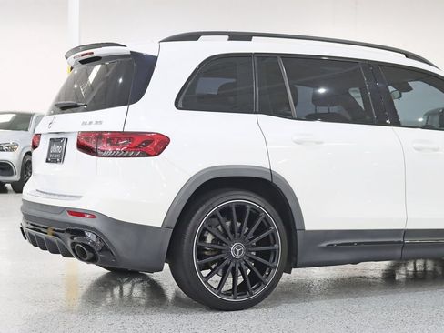 Used 2022 Mercedes-Benz GLB 35 AMG 4MATIC image 10
