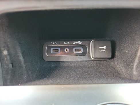 Used 2018 Jeep Grand Cherokee Laredo RWD image 18