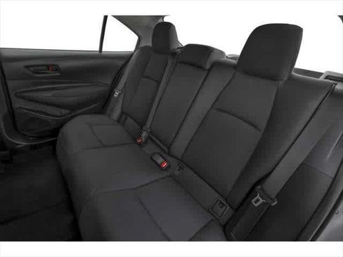 Used 2025 Toyota Corolla LE FWD image 12