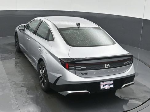 Used 2025 Hyundai Sonata SEL FWD image 39