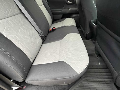 Used 2022 Toyota Tacoma TRD Sport image 20