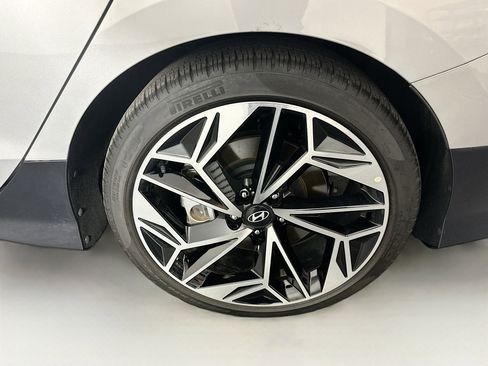 Used 2024 Hyundai Ioniq 6 SEL RWD image 11