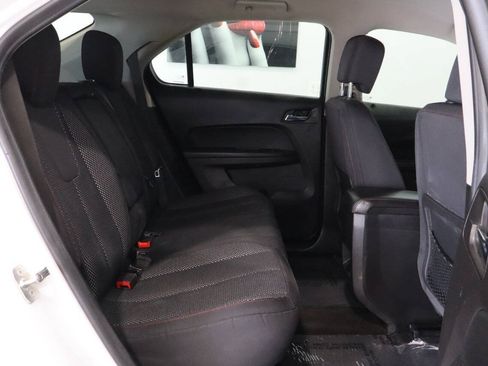 Used 2016 Chevrolet Equinox LS FWD image 12