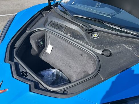 Used 2023 Chevrolet Corvette Stingray w/ Z51 Performance Package image 38