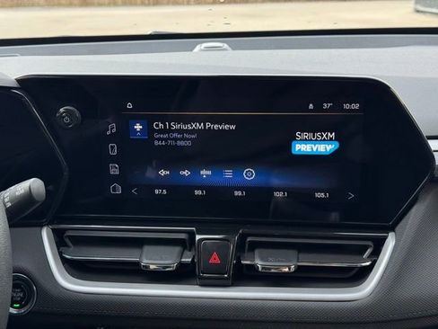 Certified 2025 Chevrolet TrailBlazer LT image 3