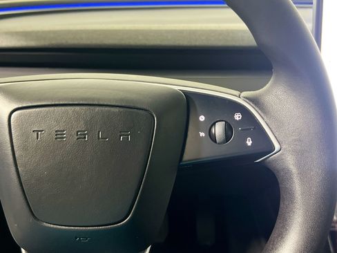 Used 2025 Tesla Model 3 Long Range RWD image 19