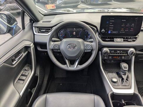 Certified 2024 Toyota RAV4 XSE AWD/4WD image 17