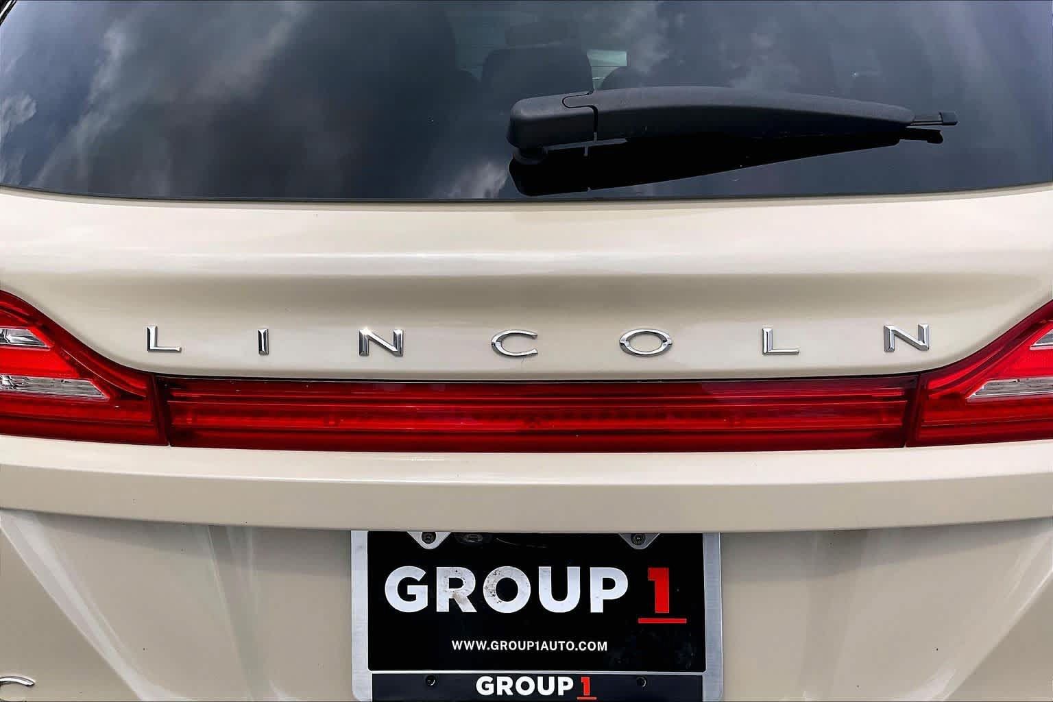 Used 2018 Lincoln MKC Reserve AWD/4WD image 30