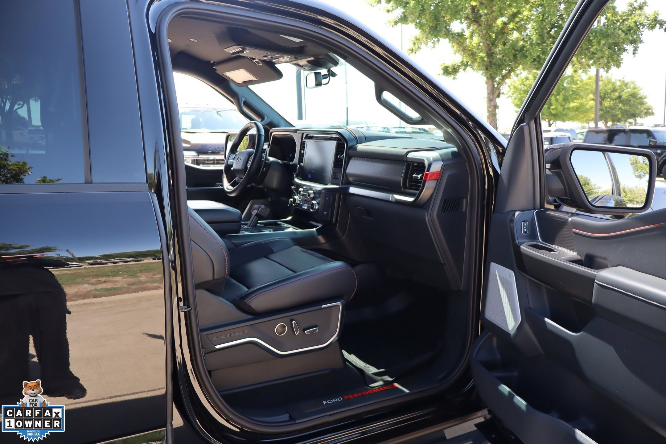 Certified 2025 Ford F150 Raptor AWD/4WD image 29