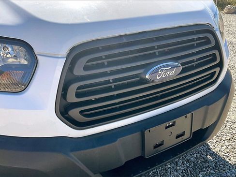 Used 2019 Ford Transit 250 Base image 20