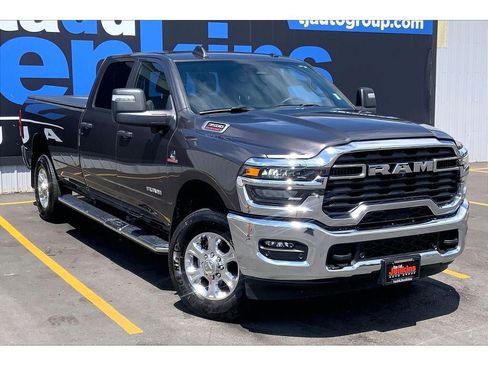 Used 2025 RAM 3500 Big Horn AWD/4WD image 2