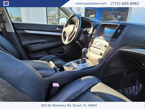 Used 2011 INFINITI G37 Journey w/ Premium Pkg image 34