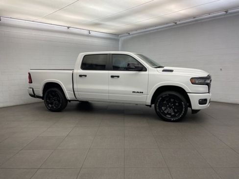 New 2025 RAM 1500 Big Horn image 2