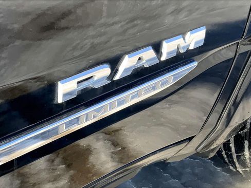 Used 2022 RAM 1500 Limited image 10