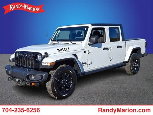 Used 2021 Jeep Gladiator Sport image 1