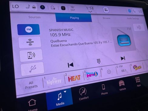 New 2025 Jeep Grand Cherokee L Overland w/ Advanced Protech Group III image 28