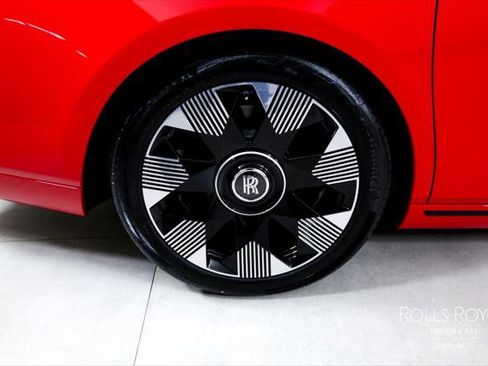 Certified 2024 Rolls-Royce Phantom Extended Wheelbase w/ The Phantom Package image 41