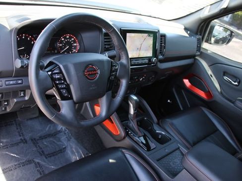 Certified 2024 Nissan Frontier PRO-4X w/ Pro Premium Package AWD/4WD image 4