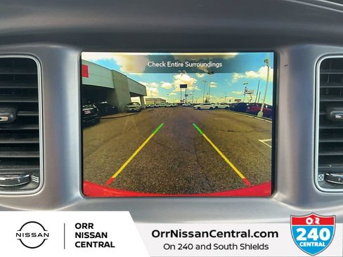 Used 2023 Dodge Charger SXT RWD image 25