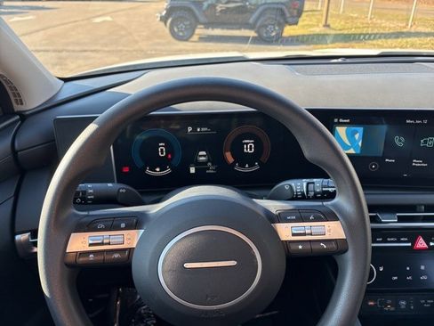 Certified 2025 Hyundai Tucson SEL image 16