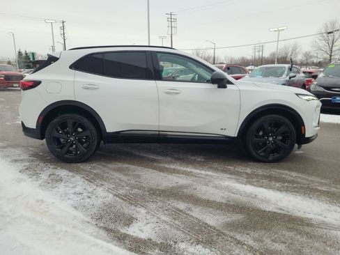 Used 2024 Buick Envision Sport Touring image 6